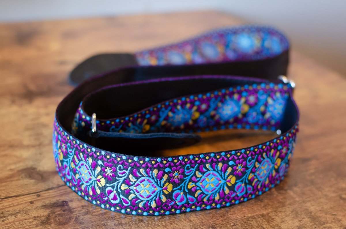 new Souldier Vintage Hendrix Turquoise Guitar Strap haggertys 3