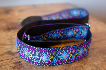 new Souldier Vintage Hendrix Turquoise Guitar Strap haggertys 3