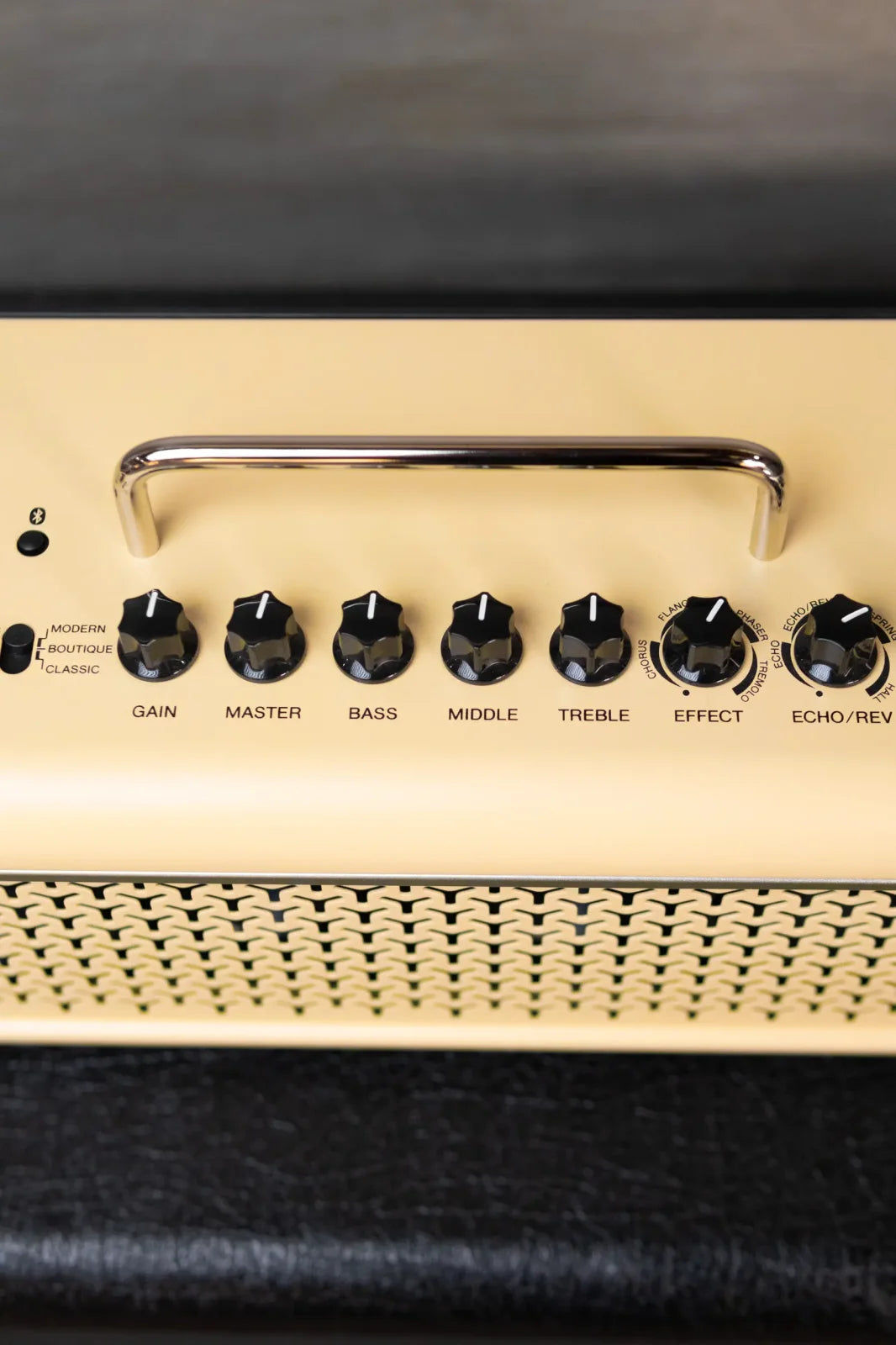 new Yamaha THR30II WL 30 Watt Desktop Amplifier haggertys 3