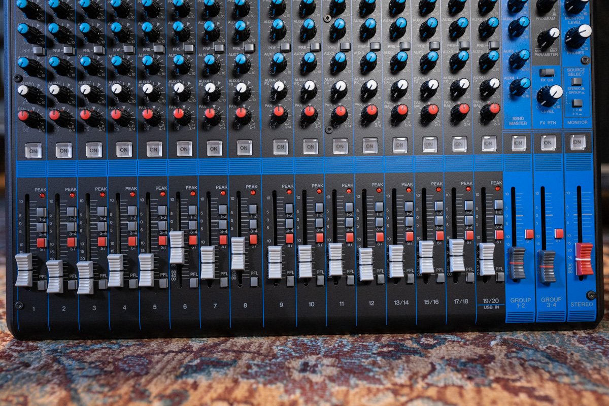 yamaha mg20xu 20 channel mixer haggertys 04